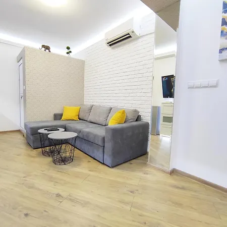 Ally's Place * Warna